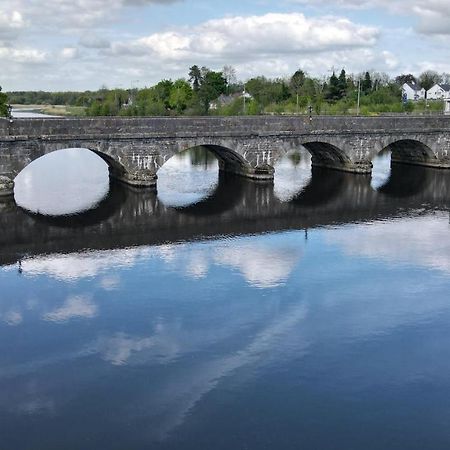 Strokestown Sunnyside B&B 외부 사진