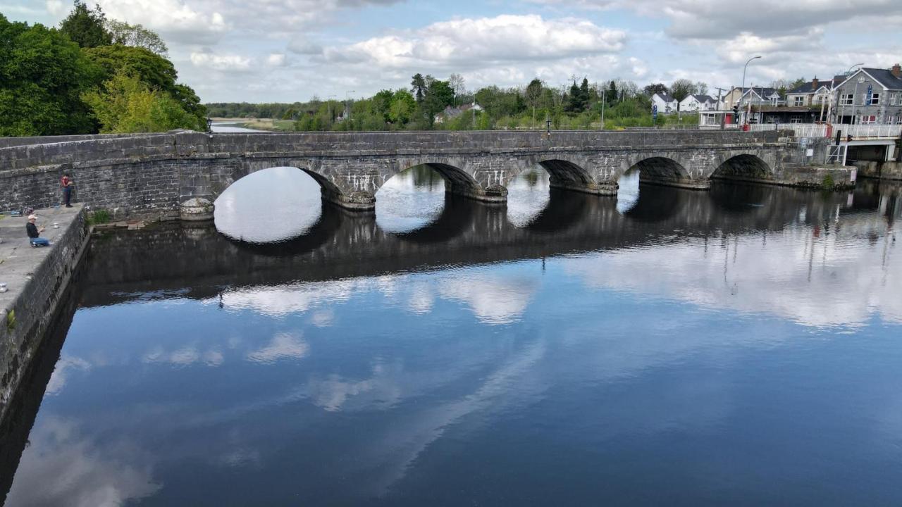Strokestown Sunnyside B&B 외부 사진